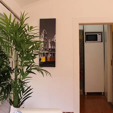 Chiado/bica Apartamento