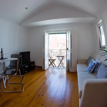 Apartment Chiado/bica *